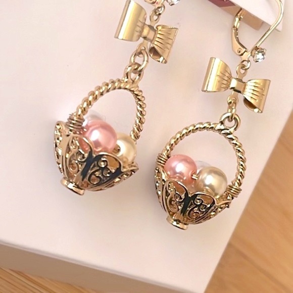 Brand New Betsey Johnson Easter Egg Basket Gold Tone Spring Bows Drop Earrings - Picture 10 of 14